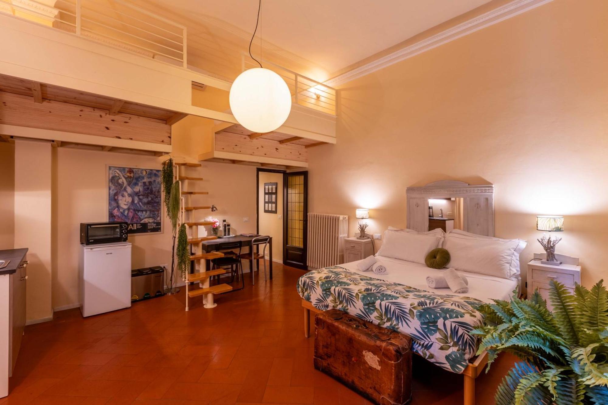 Secret Garden Firenze B&B エクステリア 写真